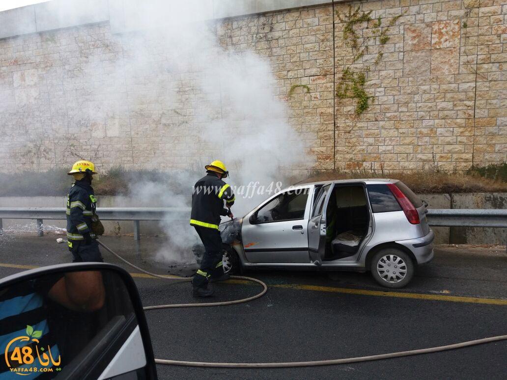 fire in car ramala (1).jpg